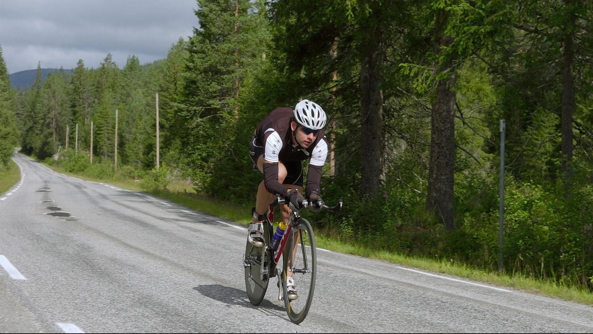 北京冬奥倒计时一周年，冰雪奇迹点亮希望，