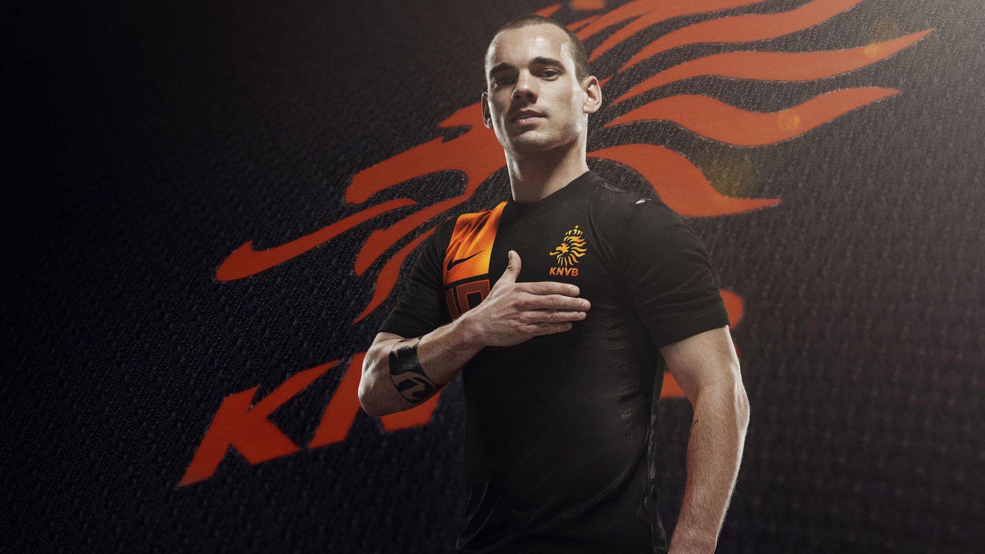 39岁胡尔克禁区爆射破门，达成生涯500球里程碑